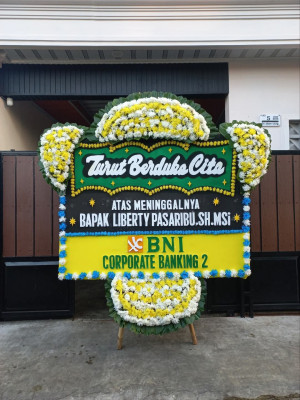 Papan Bunga Duka di Kapuren